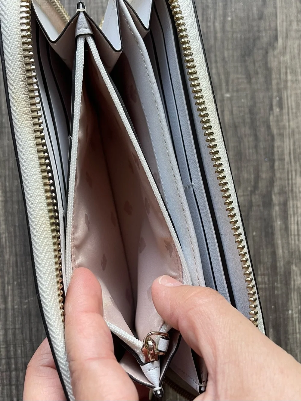kate spade slots pocket around